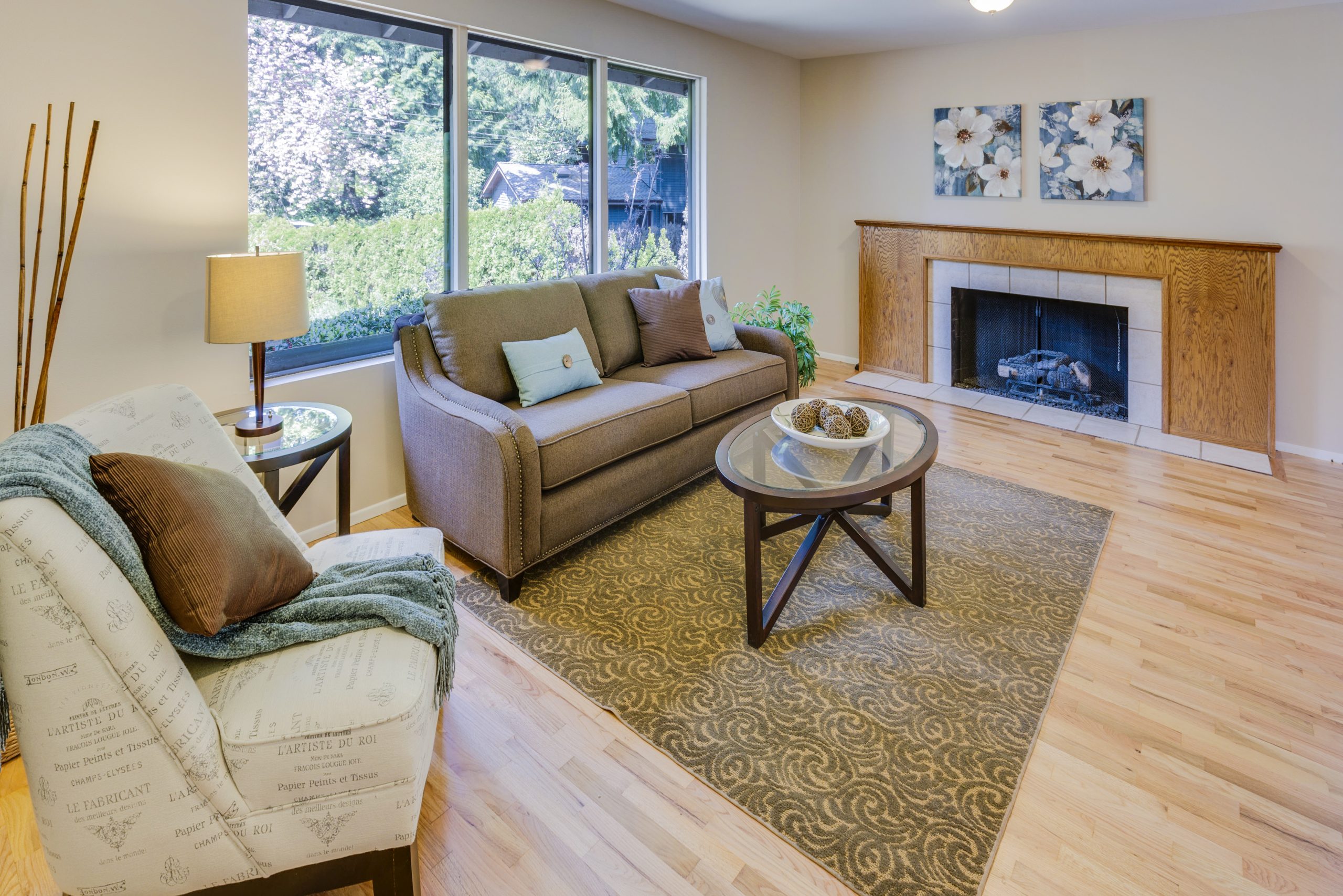 Living room with fireplace