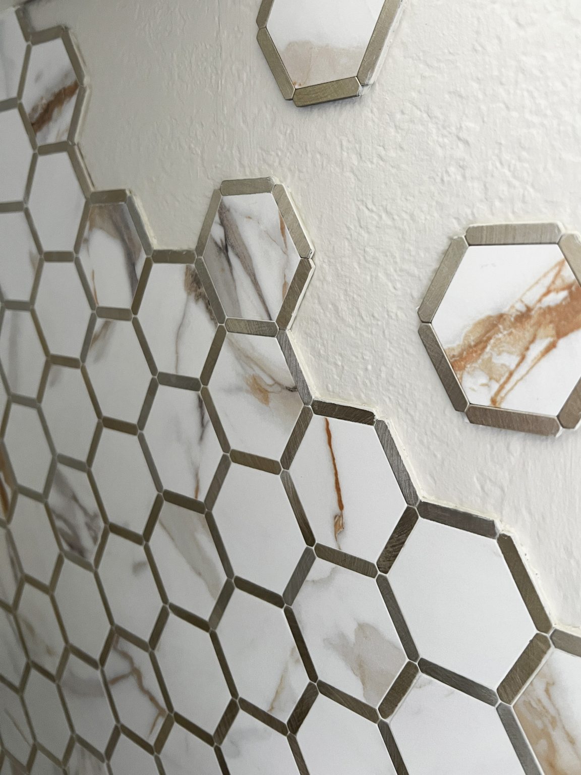 Peel and Stick Backsplash Tile