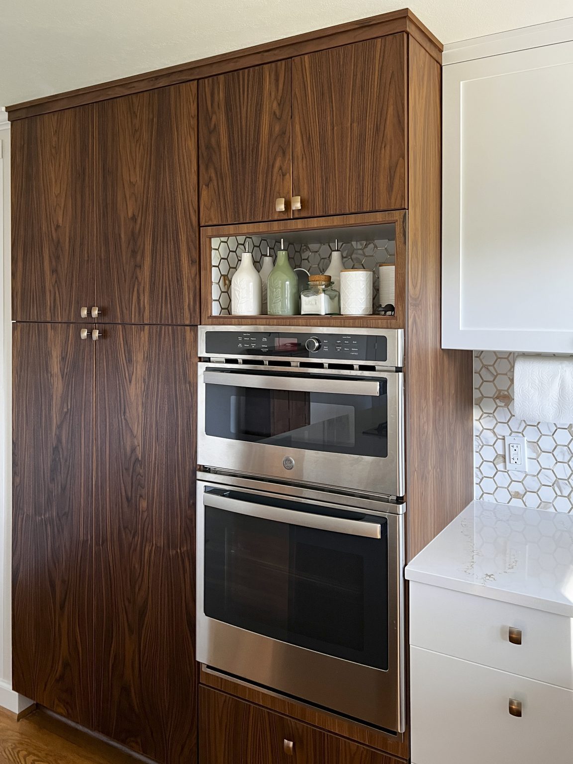 Peel and Stick Backsplash Tile in a niche